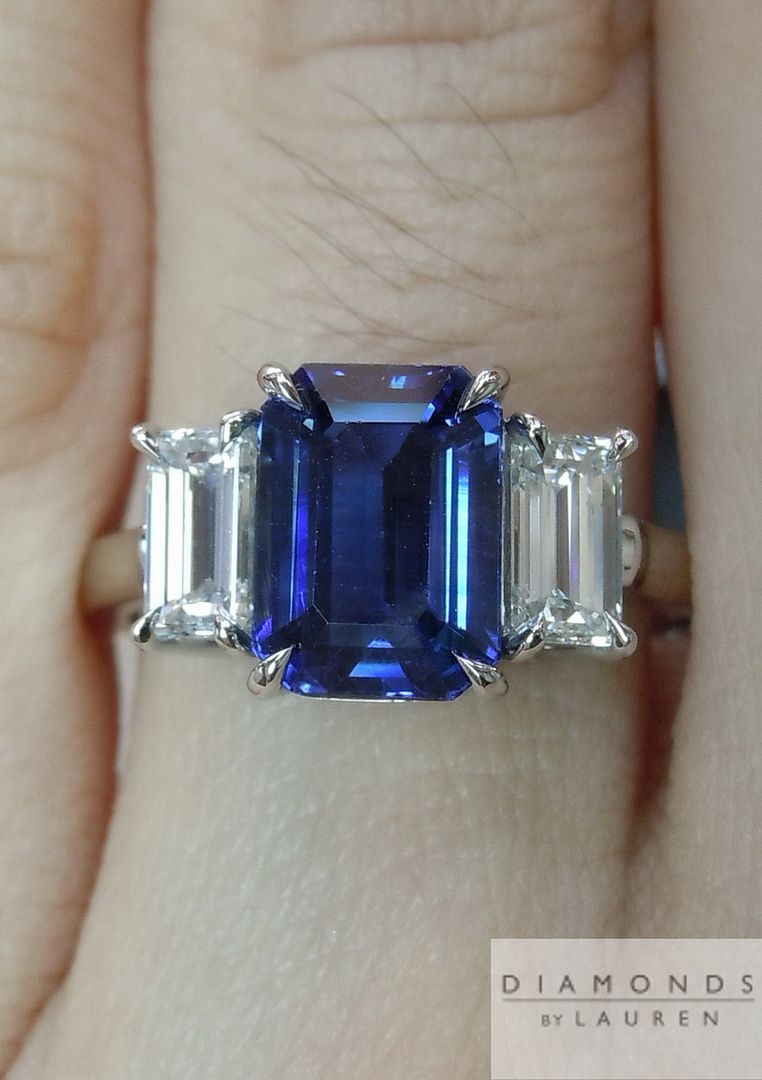 blue sapphire ring