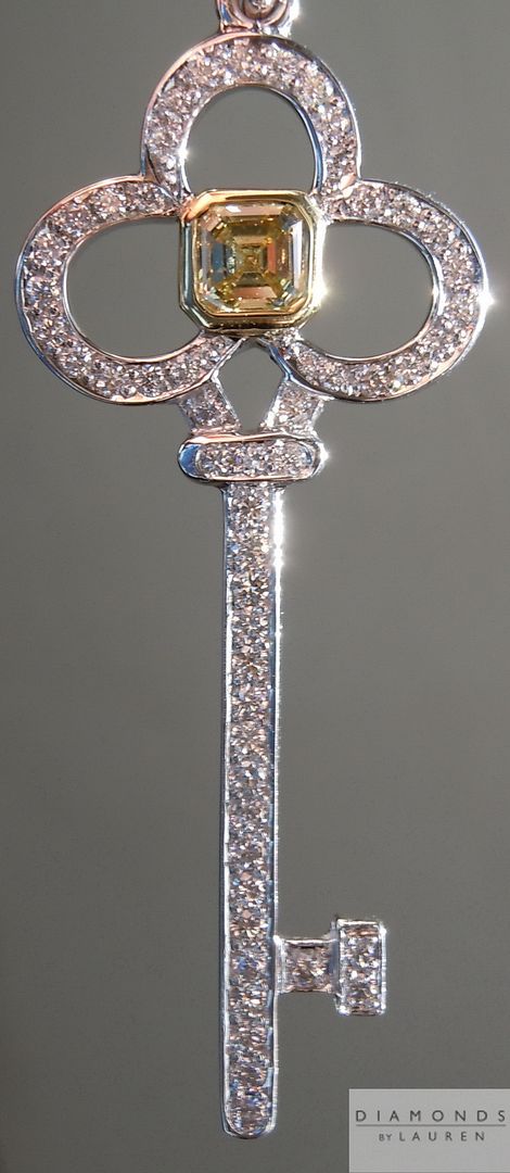 yellow diamond pendant