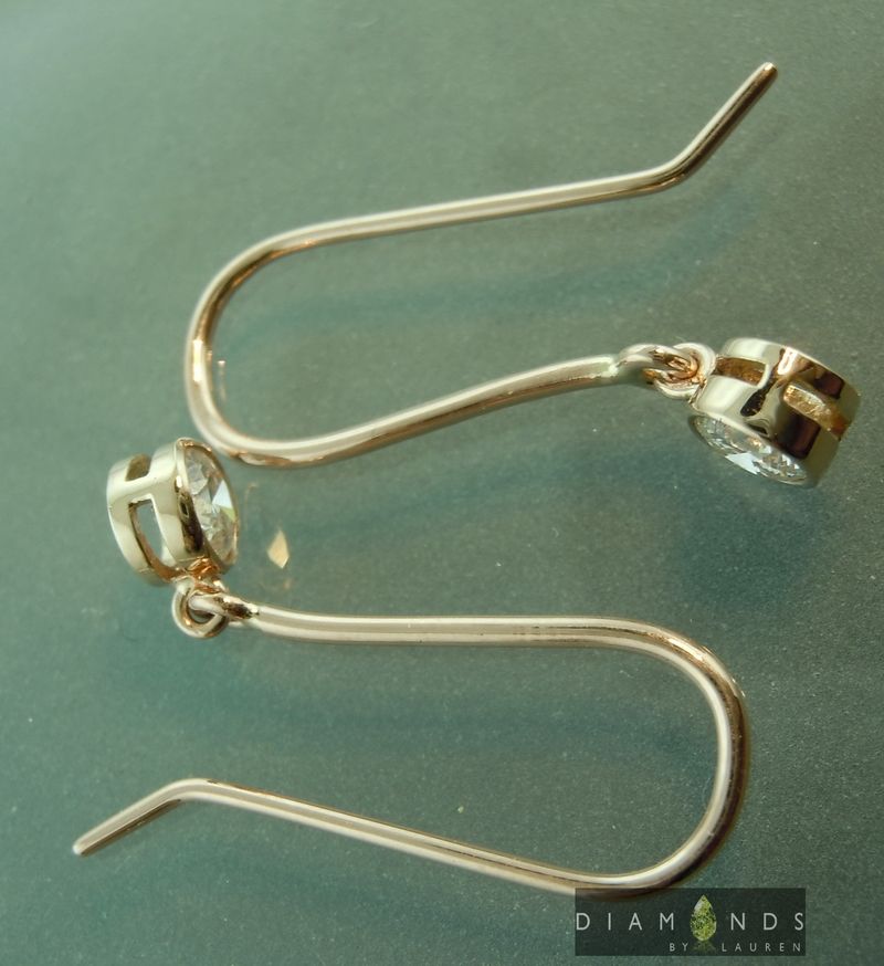 colorless diamond earrings