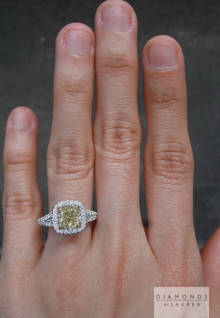 diamond halo ring