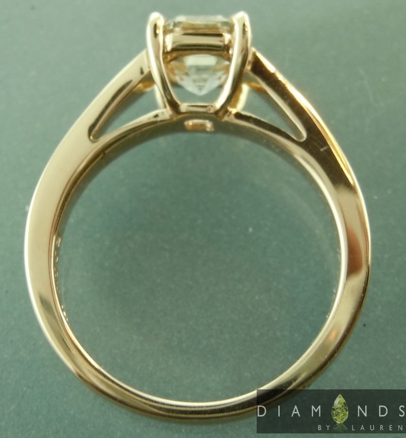 diamond halo ring