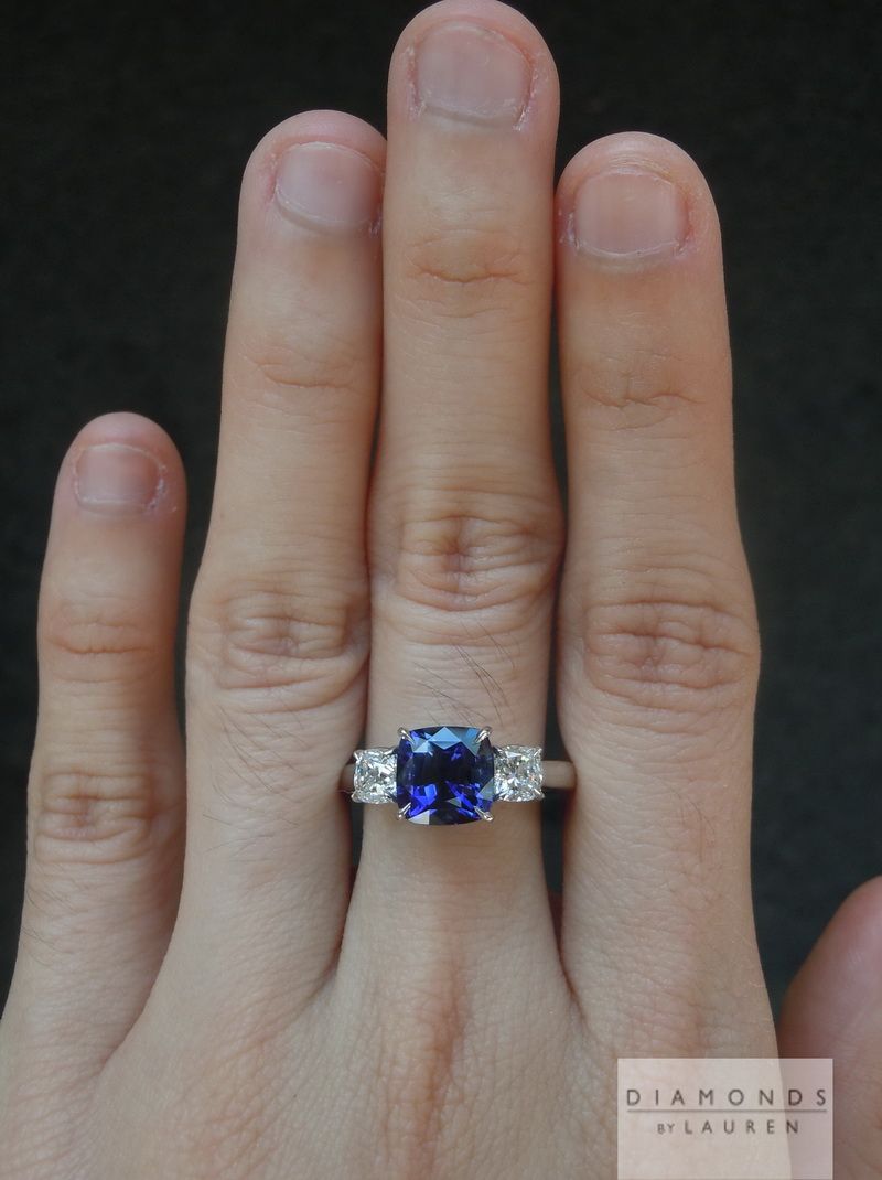 blue sapphire ring