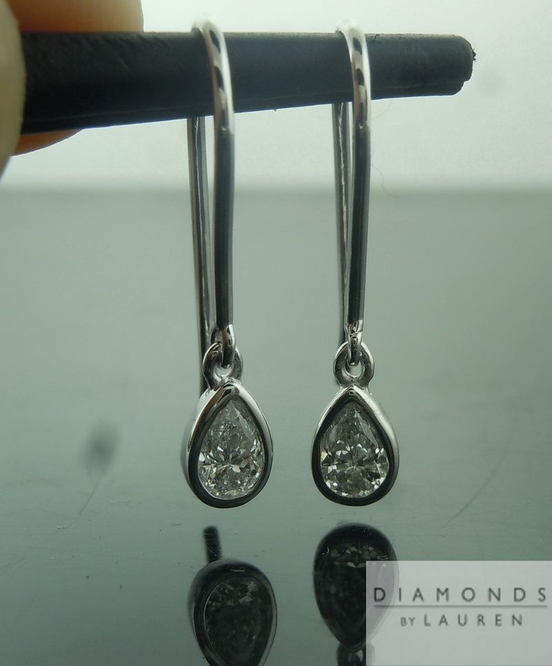 pear shape diamond earrings