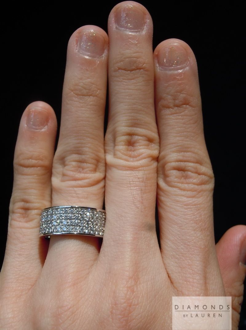 colorless diamond ring